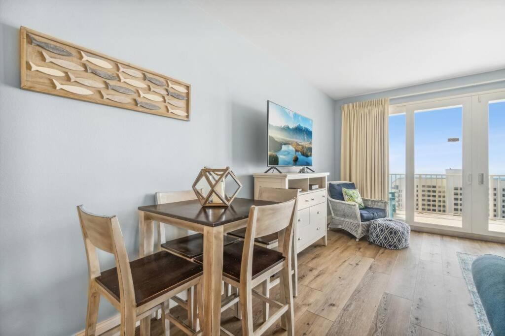 Spacious Beach Condo With Gulf Views! Sleeps 8! By Dolce Vita Getaways Pcb Panama City Beach Exterior foto